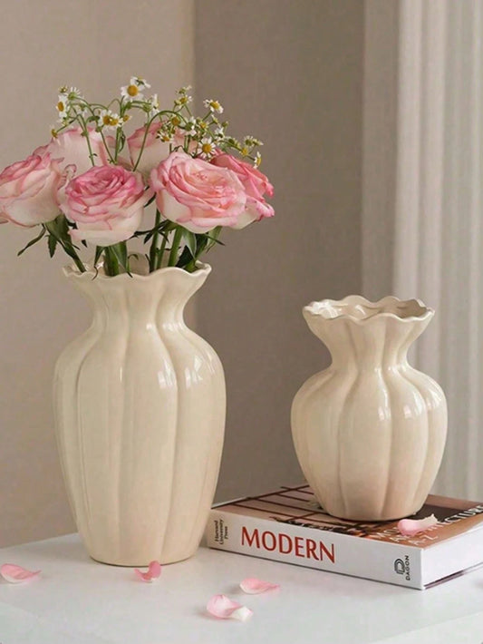 Vintage French Ceramic Vase, Elegant Cream Color Fresh/Dried Flower Vase, Versatile Design Suitable For Multiple Styles, Applicable For Living Room, Dining Table, Office, Coffee Table, Desk And Home D