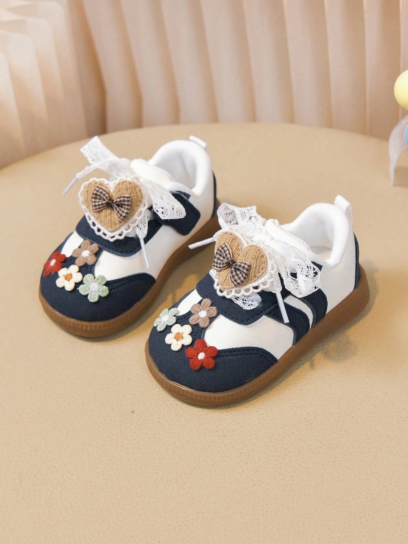 Vintage Mori Style Girls' Mary Jane Shoes With Floral & Heart Pattern, Soft Sole Baby Toddler Shoes