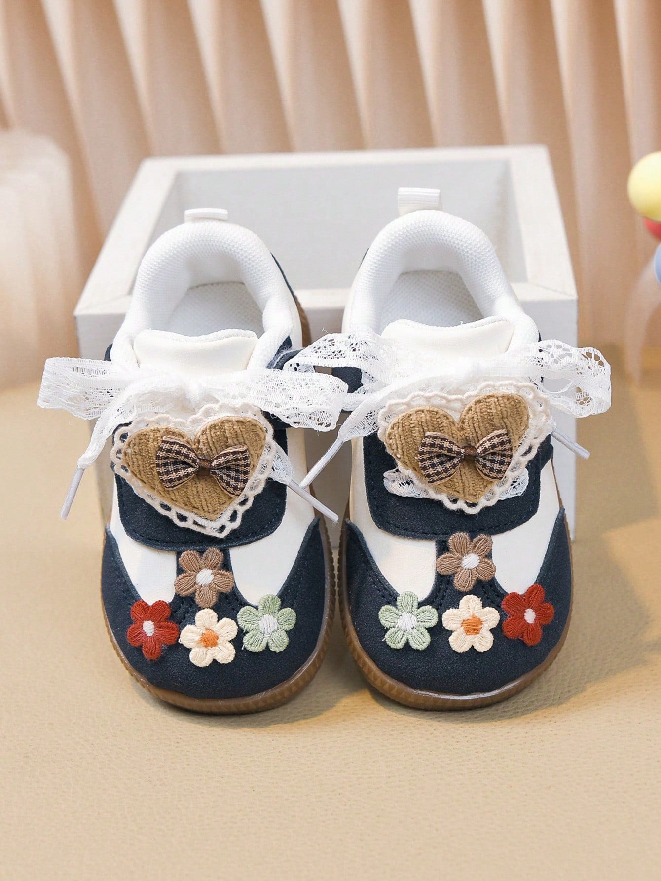 Vintage Mori Style Girls' Mary Jane Shoes With Floral & Heart Pattern, Soft Sole Baby Toddler Shoes