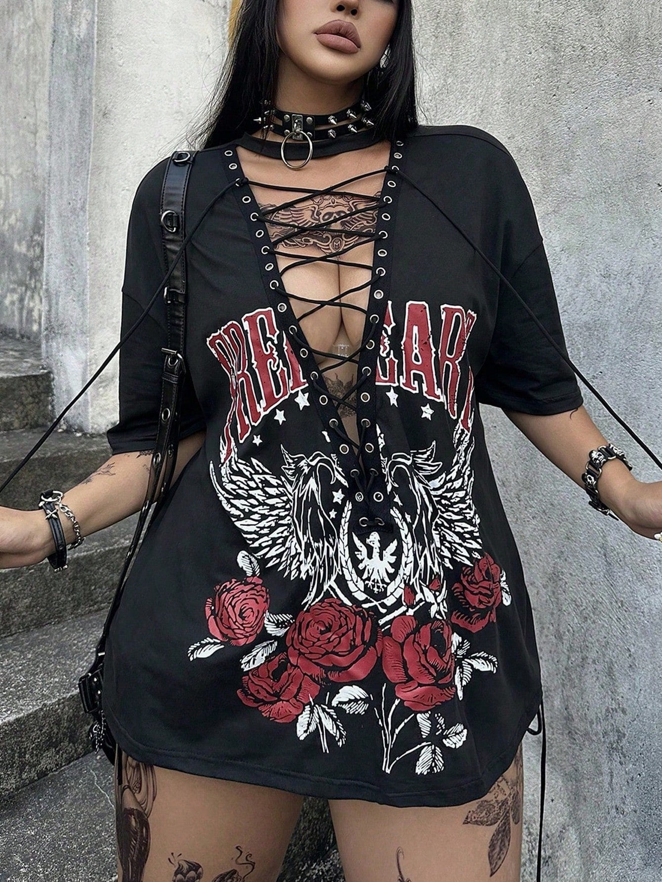 Whyspr Casual Punk Music Festival Coachella Dark Punk Retro Black Motorcycle Rock Graphic Drawstring Women T-Shirt