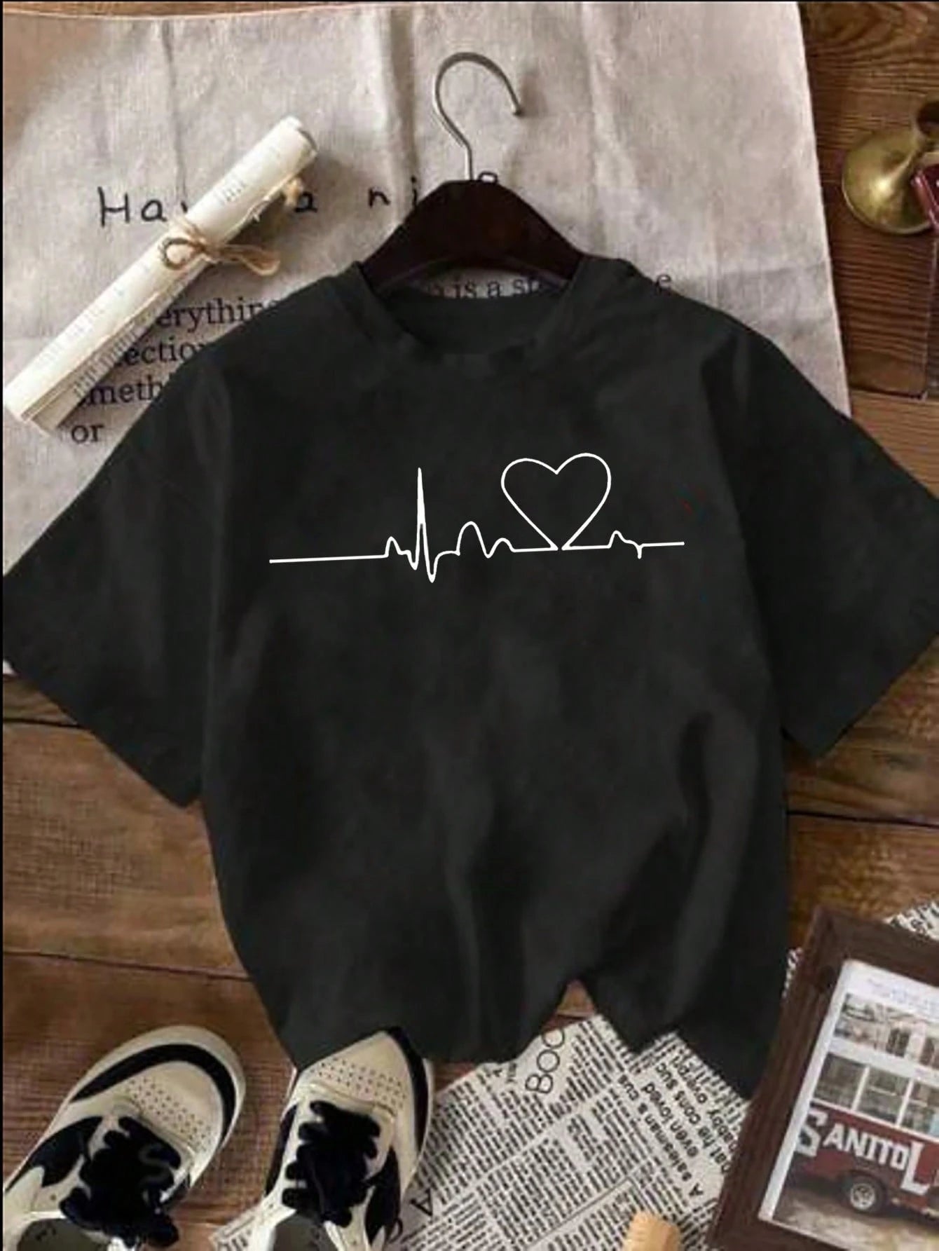 Women's Casual Heart Print T-Shirt, Summer Black
