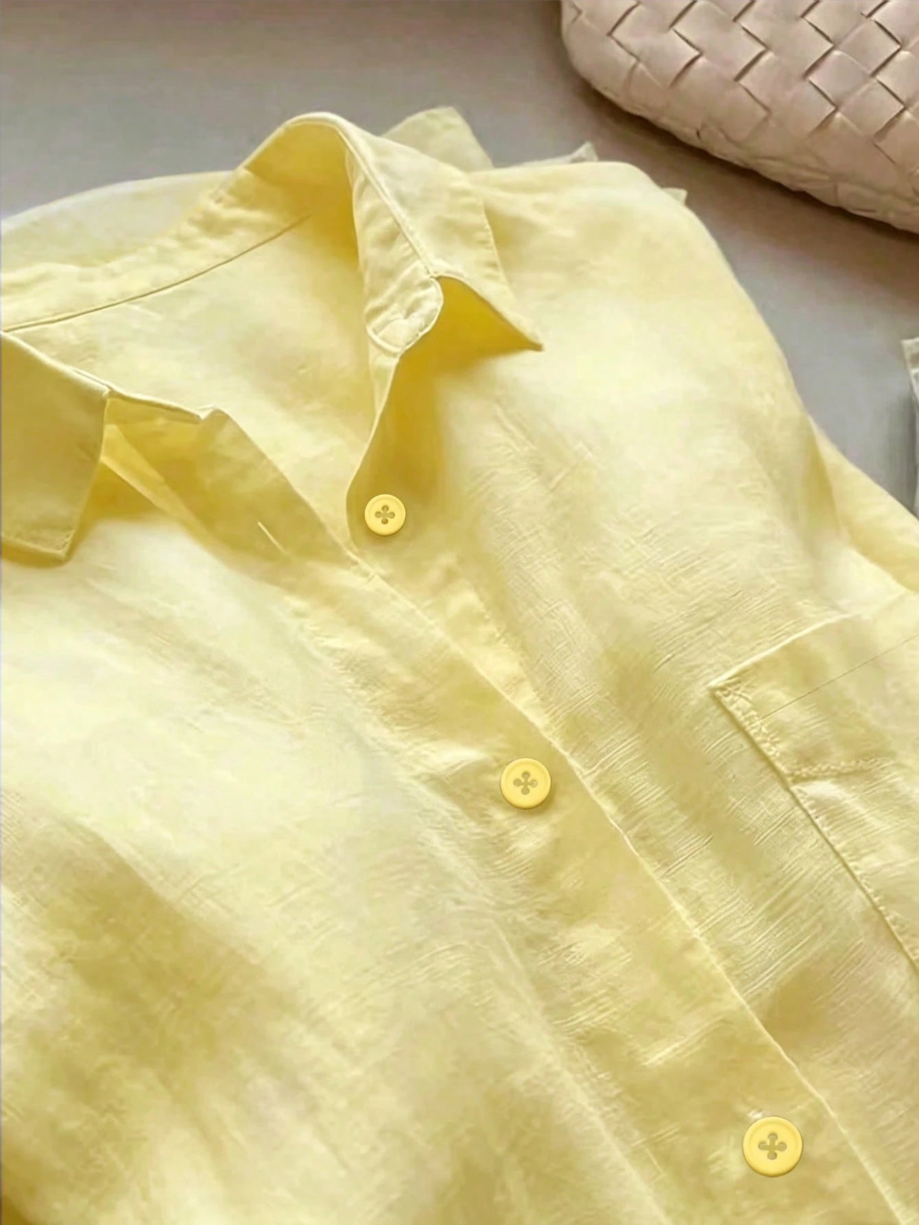 Women's Casual Solid Color Front Button Curved Hem Shirt Spring Yellow, Minimalist