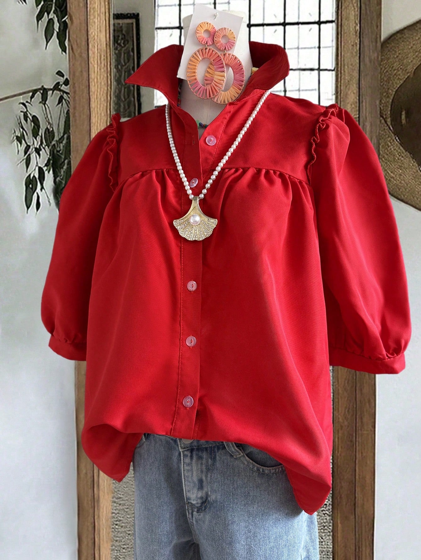 Women's Casual Vacation Solid Color Crinkle Pleated Wooden Button Loose Short Sleeve Blouse, Spring/Summer Red