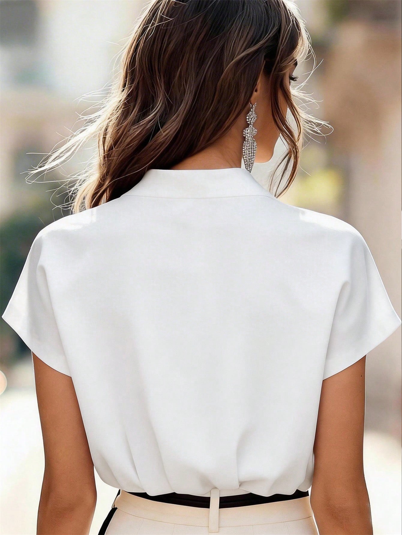 Women's Elegant Beige Linen Blend Stand Collar Blouse,V-Neck Batwing Half Sleeve Office Work Top,All White Summer Effortless Chic Loose Fit Blouse