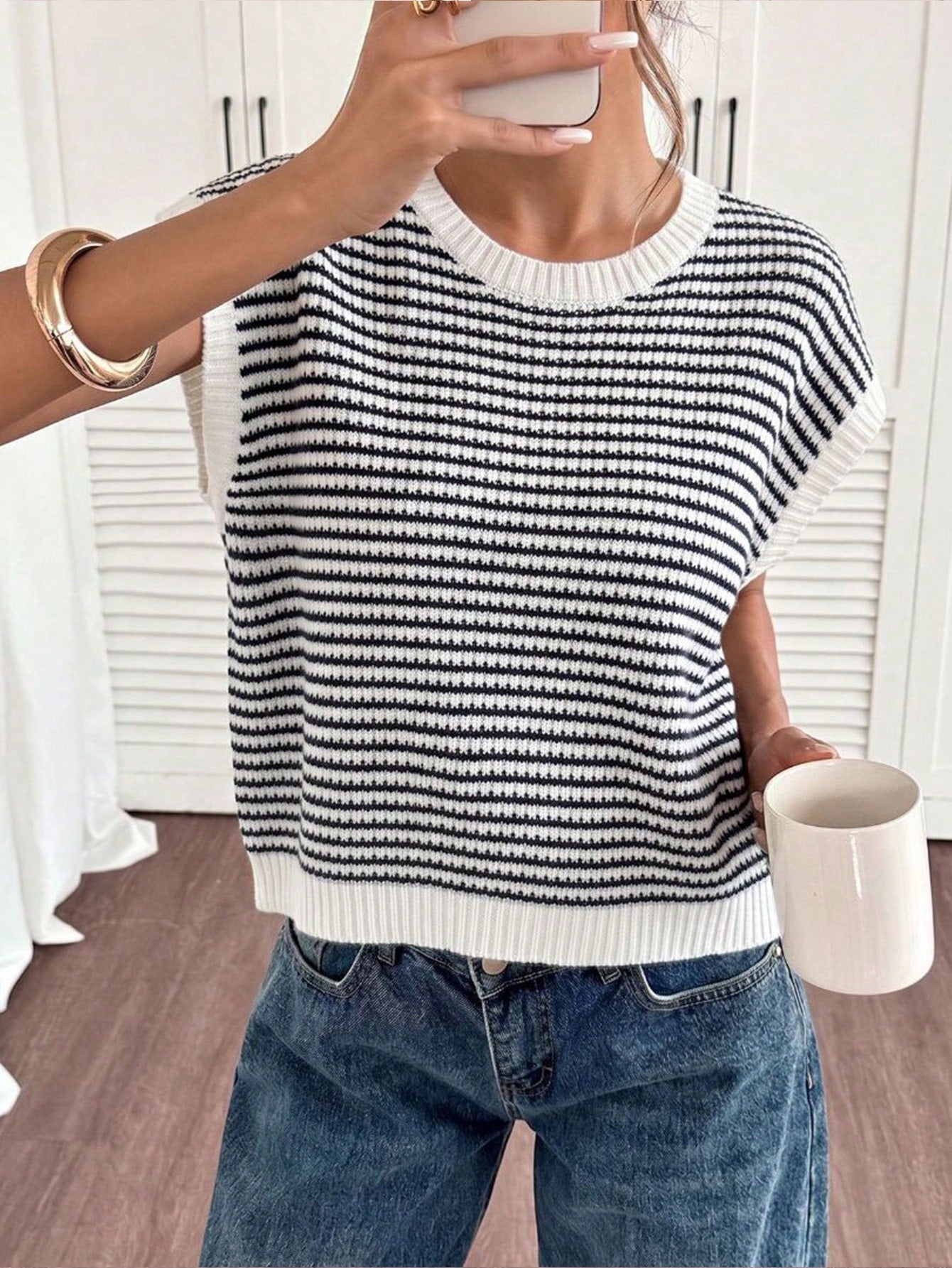 Women's Elegant Minimalist Knit Hollow Out Sleeveless Hooded Top, Suitable For Spring/Summer Casual, Home, Beach, Vacation White