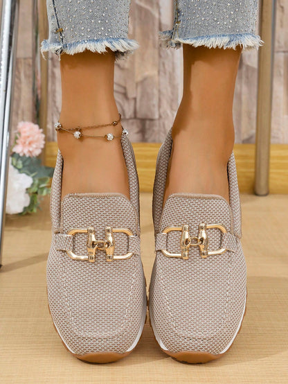 Women's European Size Round Toe Slip On Loafers With Buckle Decor, Casual Outdoor Shoes, European Style 2025 Spring/Autumn Fashionable Large Size Comfort Breathable Non-Slip Soft Bottom Metal Chain De