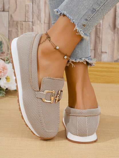 Women's European Size Round Toe Slip On Loafers With Buckle Decor, Casual Outdoor Shoes, European Style 2025 Spring/Autumn Fashionable Large Size Comfort Breathable Non-Slip Soft Bottom Metal Chain De