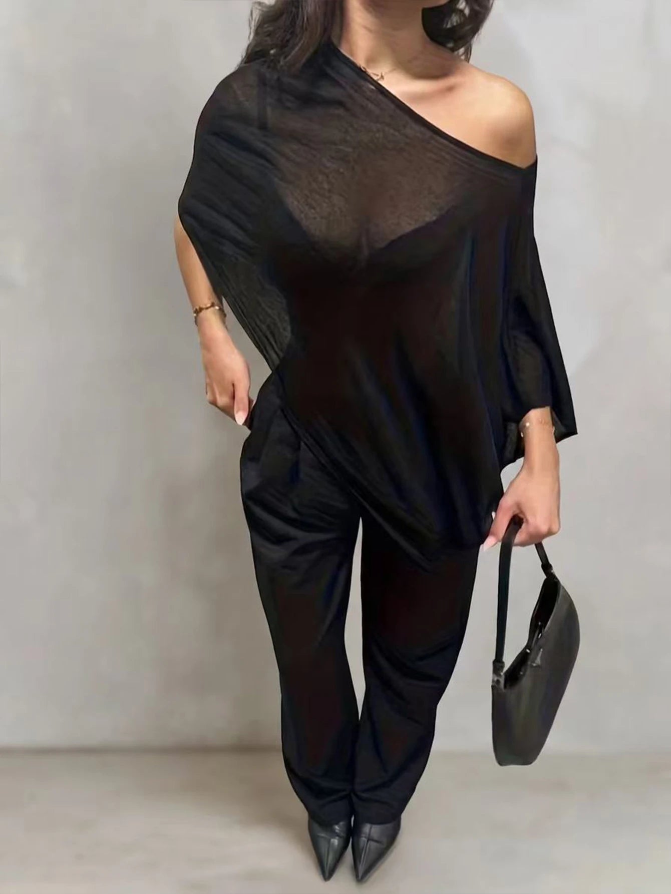 Women's Transparent Batwing Sleeve Round Neck Top, Regular Asymmetric Hem, Knit Fabric With Moderate Stretch Black Summer, Y2K Aesthetic