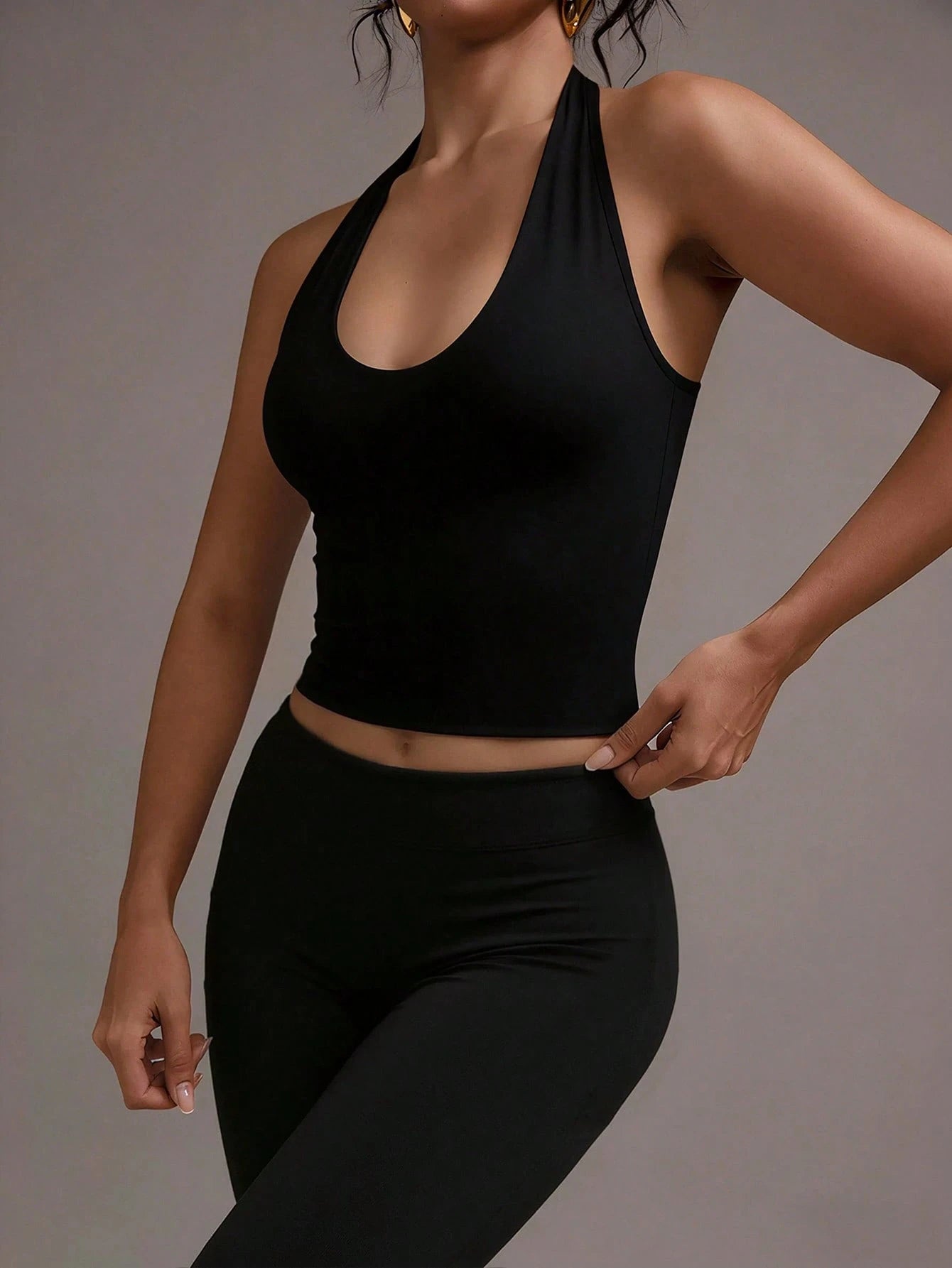 XLLAIS Sexy Backless Camisole, Fashionable U-Neck Elastic Casual Fitted Women's Tank Top, Suitable For Back To School & Halloween Season Black Summer