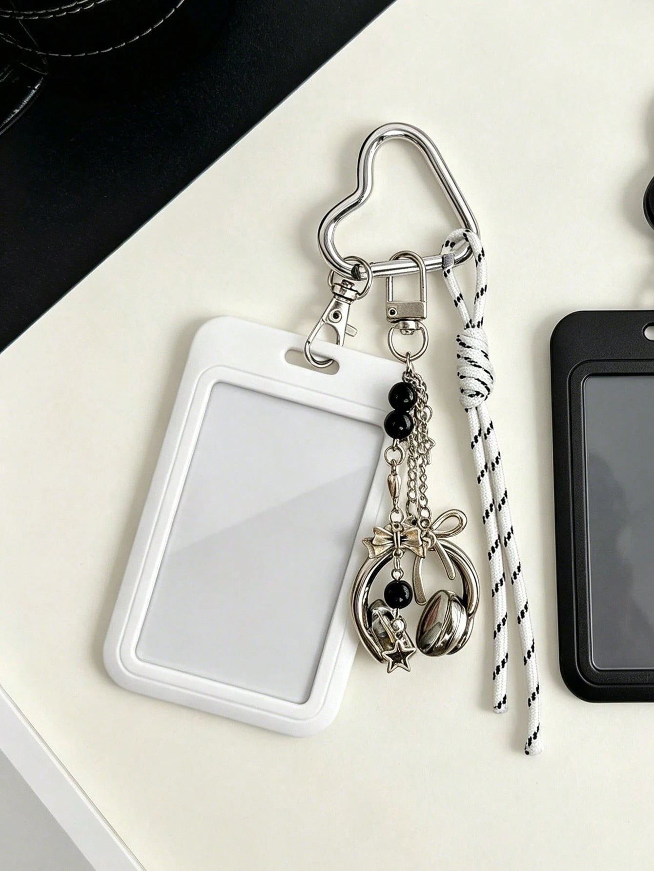 Y2K Card Holder Keychain With Earphone Pendant And Lanyard, Portable ID Holder, Customizable Card Sleeve, Ins Style Bag Charm, ID Holder, Credit Card Holder, Suitable For School/Work/Office/Daily Use